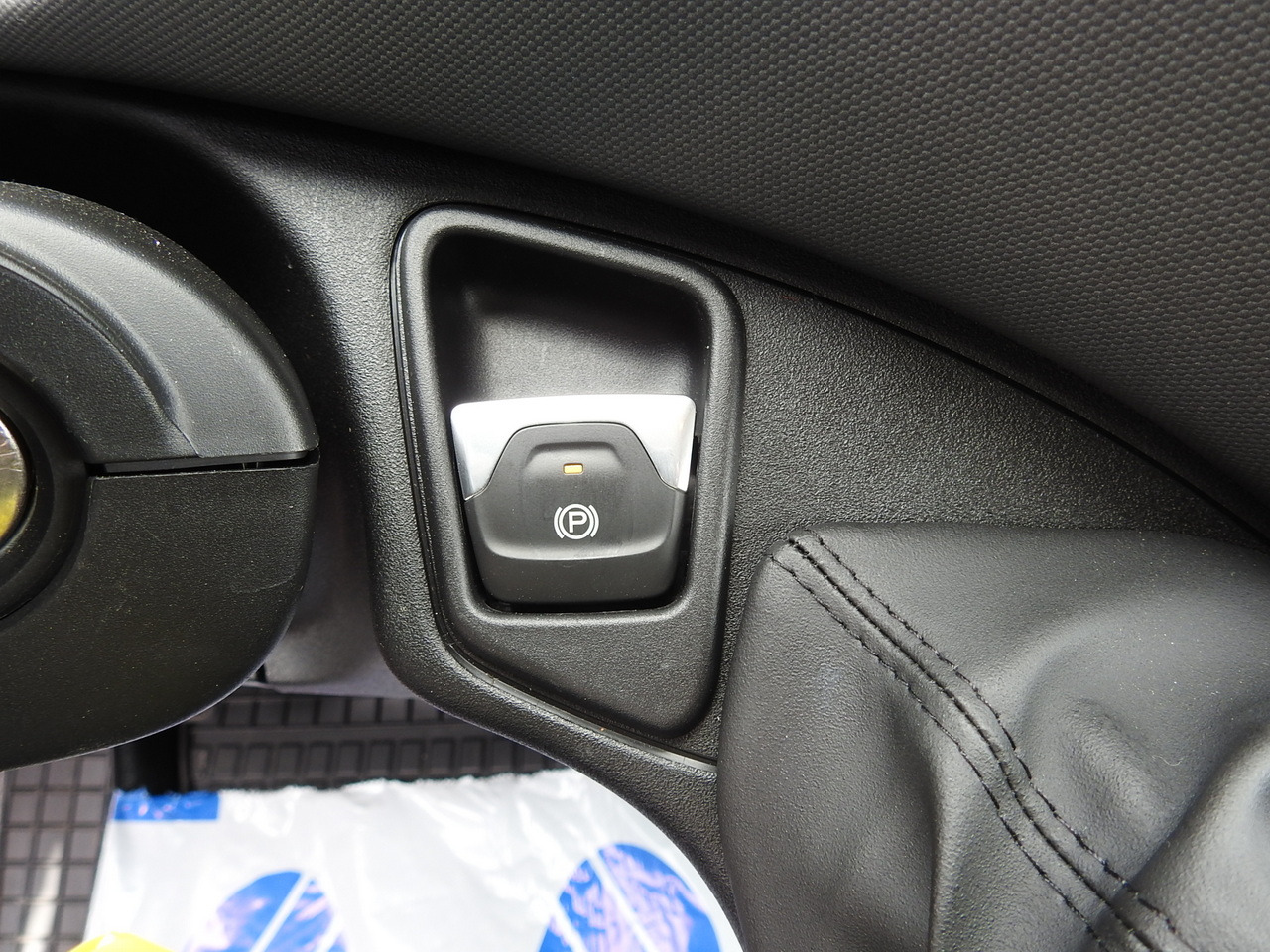 Fourgon grand volume neuf IVECO DAILY 35S18 NEW BOX 10 PALLETS CRUISE CONTROL NAVIGATION AIR CONDITIONING LED LIGHTS GUARANTEE 180HP: photos 42 Fourgon grand volume neuf IVECO DAILY 35S18 NEW BOX 10 PALLETS CRUISE CONTROL NAVIGATION AIR CONDITIONING LED LIGHTS GUARANTEE 180HP: photos 42