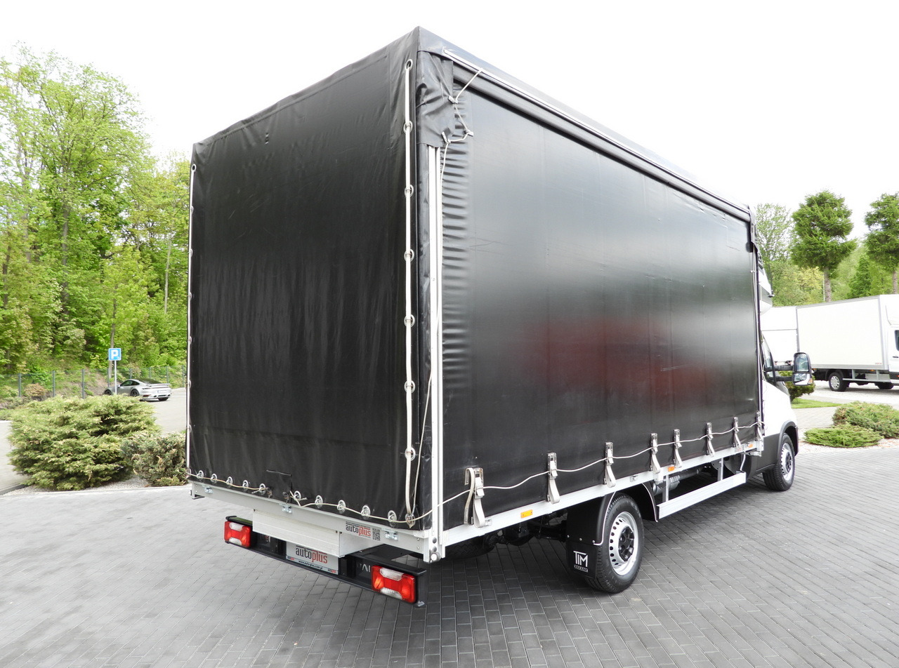 IVECO DAILY  35S18 TARPAULIN 10 PALLETS WEBASTO CRUISE CONTROL AIR CONDITIONING  180HP - Utilitaire rideaux coulissants (PLSC): photos 3 IVECO DAILY  35S18 TARPAULIN 10 PALLETS WEBASTO CRUISE CONTROL AIR CONDITIONING  180HP - Utilitaire rideaux coulissants (PLSC): photos 3