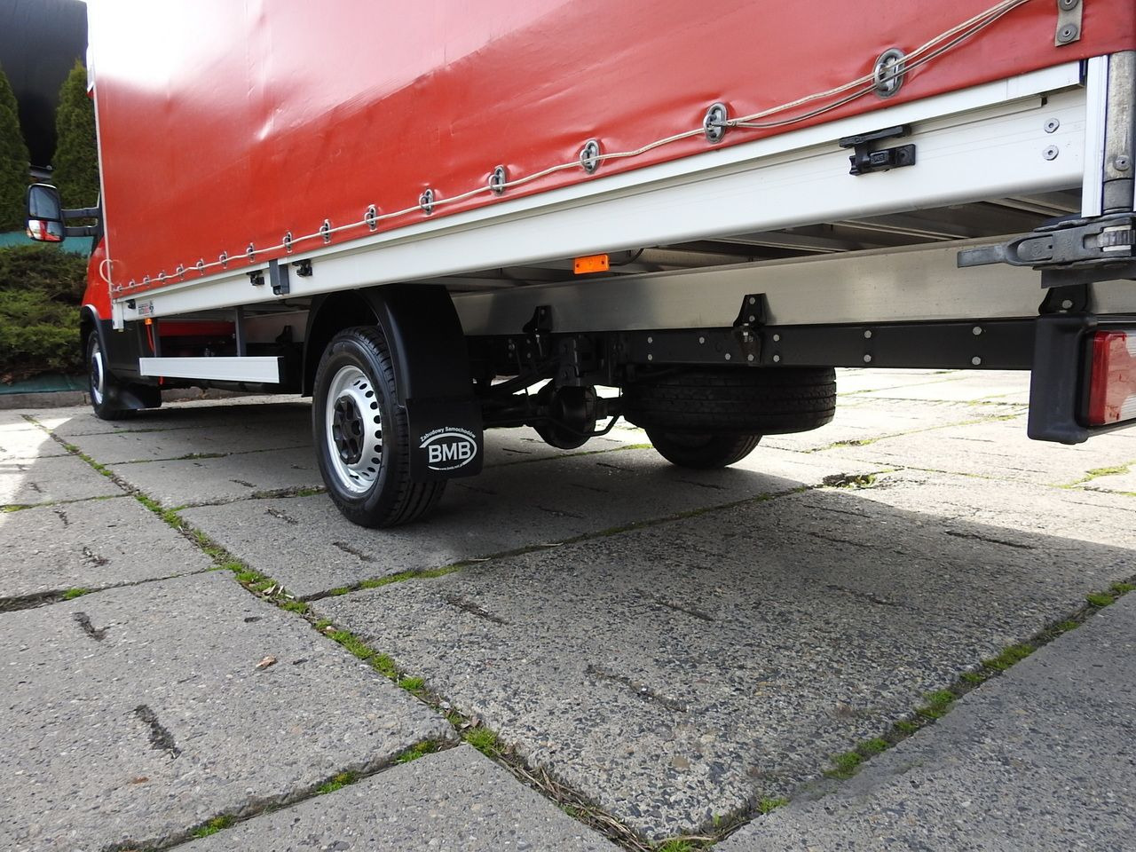 Utilitaire rideaux coulissants (PLSC) IVECO DAILY 35S18 TARPAULIN 10 PALLETS WEBASTO CRUISE CONTROL LED LIGHTS AIR CONDITIONING  180HP: photos 16