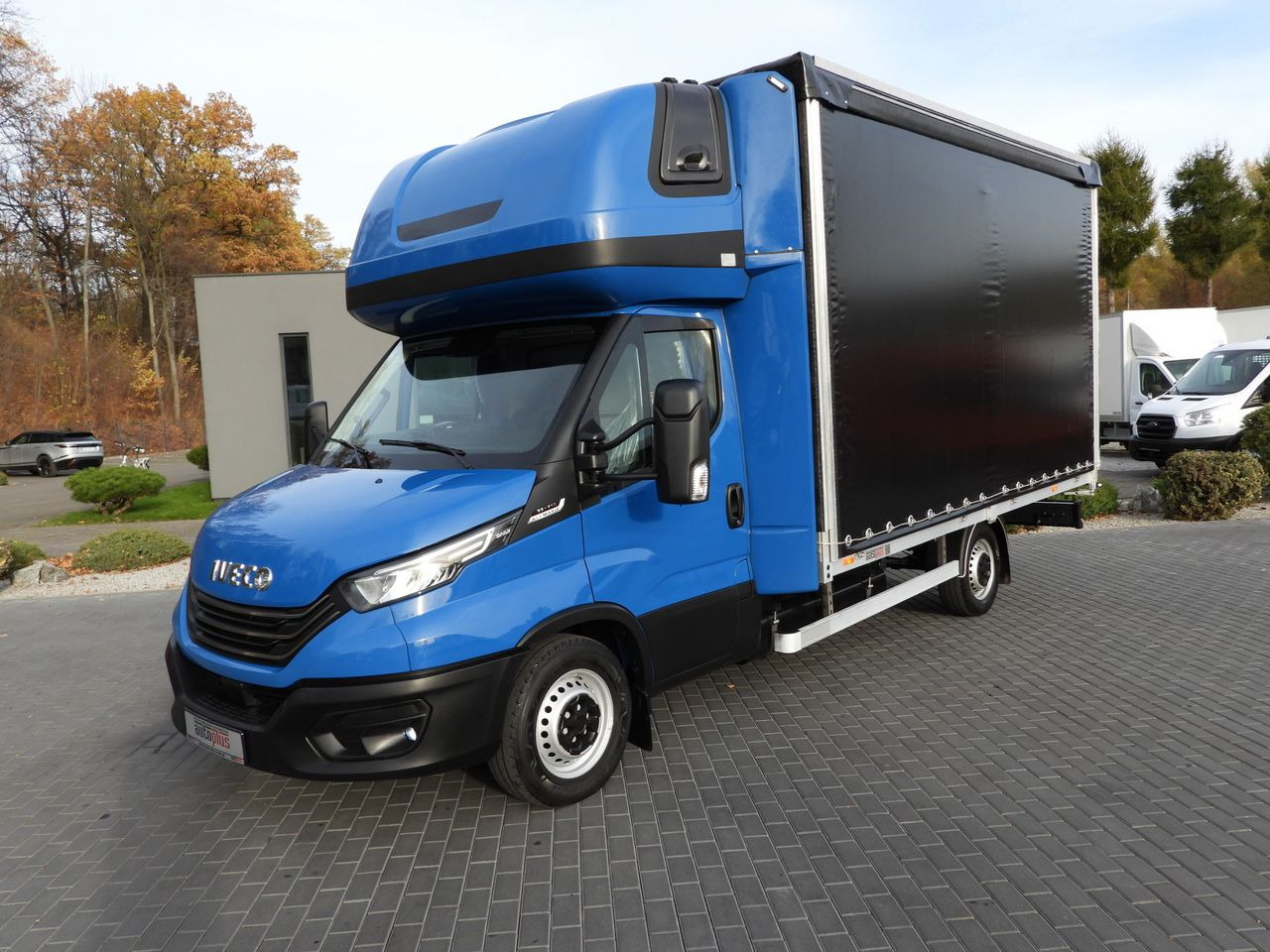 Utilitaire rideaux coulissants (PLSC) IVECO DAILY 35S21 TARPAULIN 10 PALLETS WEBASTO CRUISE CONTROL NAVIGATION LED LIGHTS AUTOMATIC TRANSMISSION HI-MATIC AIR CONDITIONING 210HP: photos 18 Utilitaire rideaux coulissants (PLSC) IVECO DAILY 35S21 TARPAULIN 10 PALLETS WEBASTO CRUISE CONTROL NAVIGATION LED LIGHTS AUTOMATIC TRANSMISSION HI-MATIC AIR CONDITIONING 210HP: photos 18