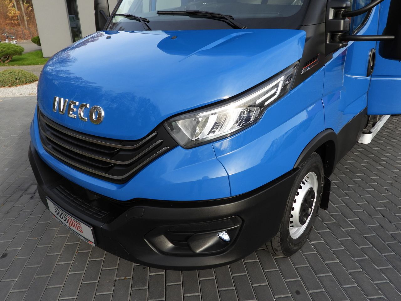 Utilitaire rideaux coulissants (PLSC) IVECO DAILY 35S21 TARPAULIN 10 PALLETS WEBASTO CRUISE CONTROL NAVIGATION LED LIGHTS AUTOMATIC TRANSMISSION HI-MATIC AIR CONDITIONING 210HP: photos 19 Utilitaire rideaux coulissants (PLSC) IVECO DAILY 35S21 TARPAULIN 10 PALLETS WEBASTO CRUISE CONTROL NAVIGATION LED LIGHTS AUTOMATIC TRANSMISSION HI-MATIC AIR CONDITIONING 210HP: photos 19
