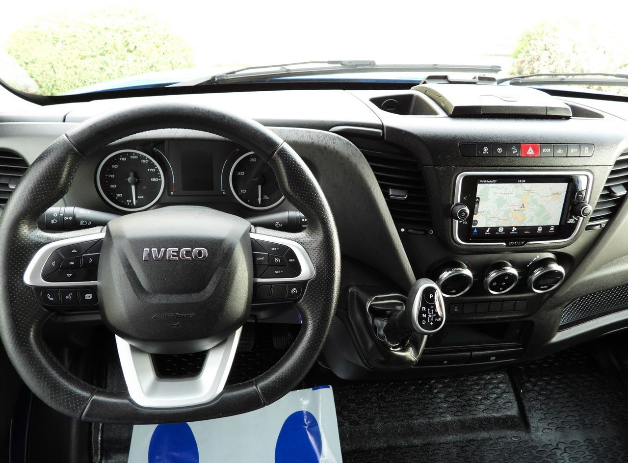 Utilitaire rideaux coulissants (PLSC) IVECO DAILY 35S21 TARPAULIN 10 PALLETS WEBASTO CRUISE CONTROL NAVIGATION LED LIGHTS AUTOMATIC TRANSMISSION HI-MATIC AIR CONDITIONING 210HP: photos 33 Utilitaire rideaux coulissants (PLSC) IVECO DAILY 35S21 TARPAULIN 10 PALLETS WEBASTO CRUISE CONTROL NAVIGATION LED LIGHTS AUTOMATIC TRANSMISSION HI-MATIC AIR CONDITIONING 210HP: photos 33