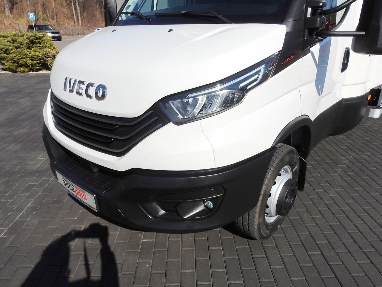 Fourgon grand volume IVECO DAILY 70C18 BOX LIFT 14 PALLETS WEBASTO CRUISE CONTROL NAVIGATION LED LIGHTS TWIN WHEELS AIR CONDITIONING  180HP: photos 22