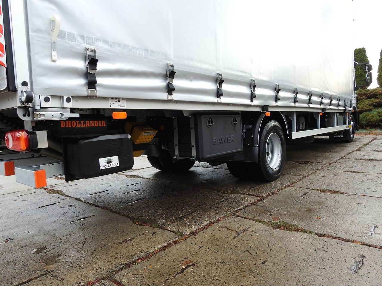 IVECO EUROCARGO 120-250 NEW TARPAULIN LIFT 18 PALLETS WEBASTO CRUISE CONTROL AIR CONDITIONING LED LIGHTS PNEUMATICS AUTOMATIC TRANSMISSION HI-MATIC 250HP — crédit-bail IVECO EUROCARGO 120-250 NEW TARPAULIN LIFT 18 PALLETS WEBASTO CRUISE CONTROL AIR CONDITIONING LED LIGHTS PNEUMATICS AUTOMATIC TRANSMISSION HI-MATIC 250HP: photos 23 IVECO EUROCARGO 120-250 NEW TARPAULIN LIFT 18 PALLETS WEBASTO CRUISE CONTROL AIR CONDITIONING LED LIGHTS PNEUMATICS AUTOMATIC TRANSMISSION HI-MATIC 250HP — crédit-bail IVECO EUROCARGO 120-250 NEW TARPAULIN LIFT 18 PALLETS WEBASTO CRUISE CONTROL AIR CONDITIONING LED LIGHTS PNEUMATICS AUTOMATIC TRANSMISSION HI-MATIC 250HP: photos 23