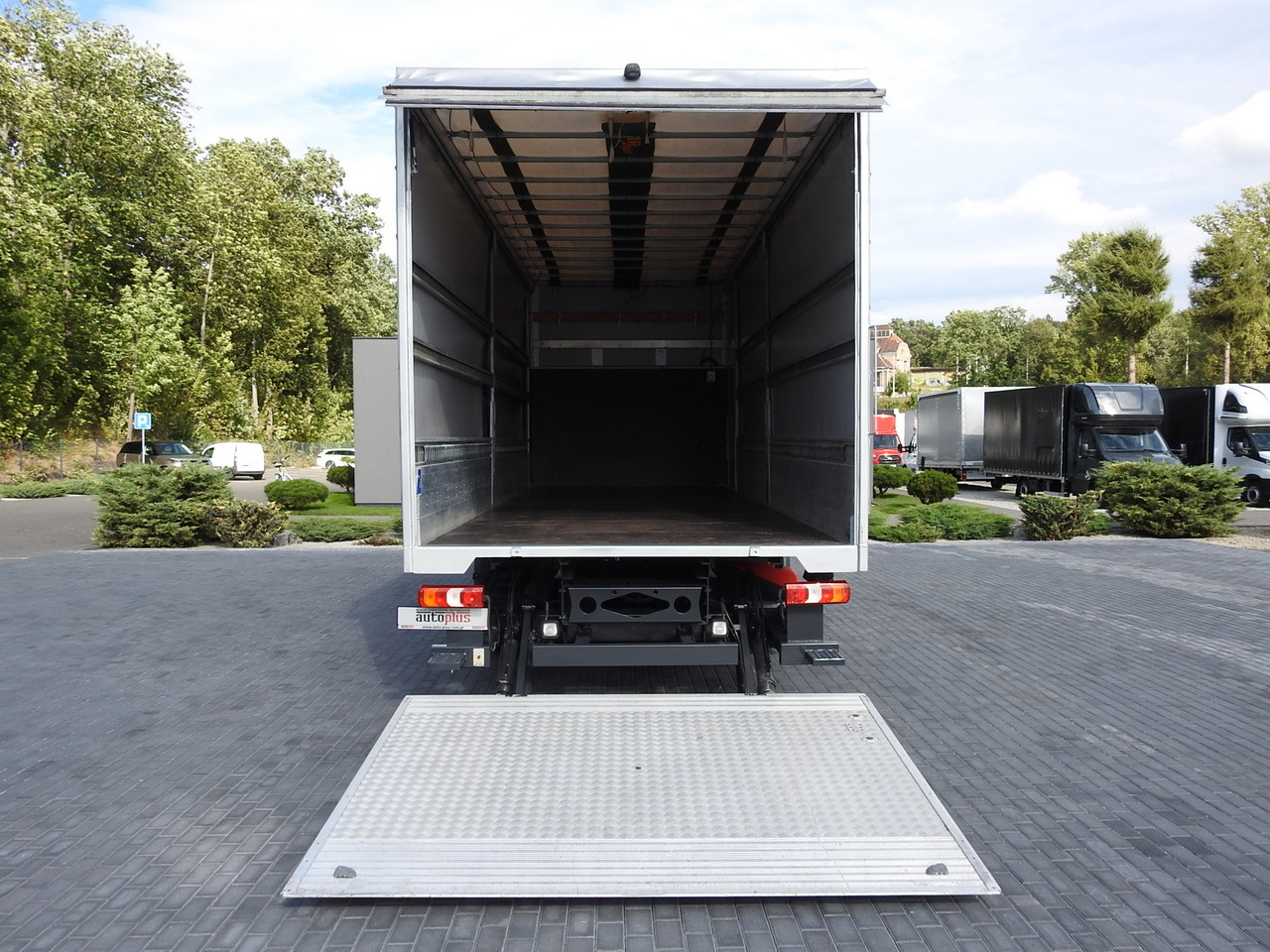 MERCEDES ATEGO 1221 TARPAULIN LIFT 16 PALLETS WEBASTO AIR CONDITIONING PNEUMATICS TWIN WHEELS  230HP — crédit-bail MERCEDES ATEGO 1221 TARPAULIN LIFT 16 PALLETS WEBASTO AIR CONDITIONING PNEUMATICS TWIN WHEELS  230HP: photos 12