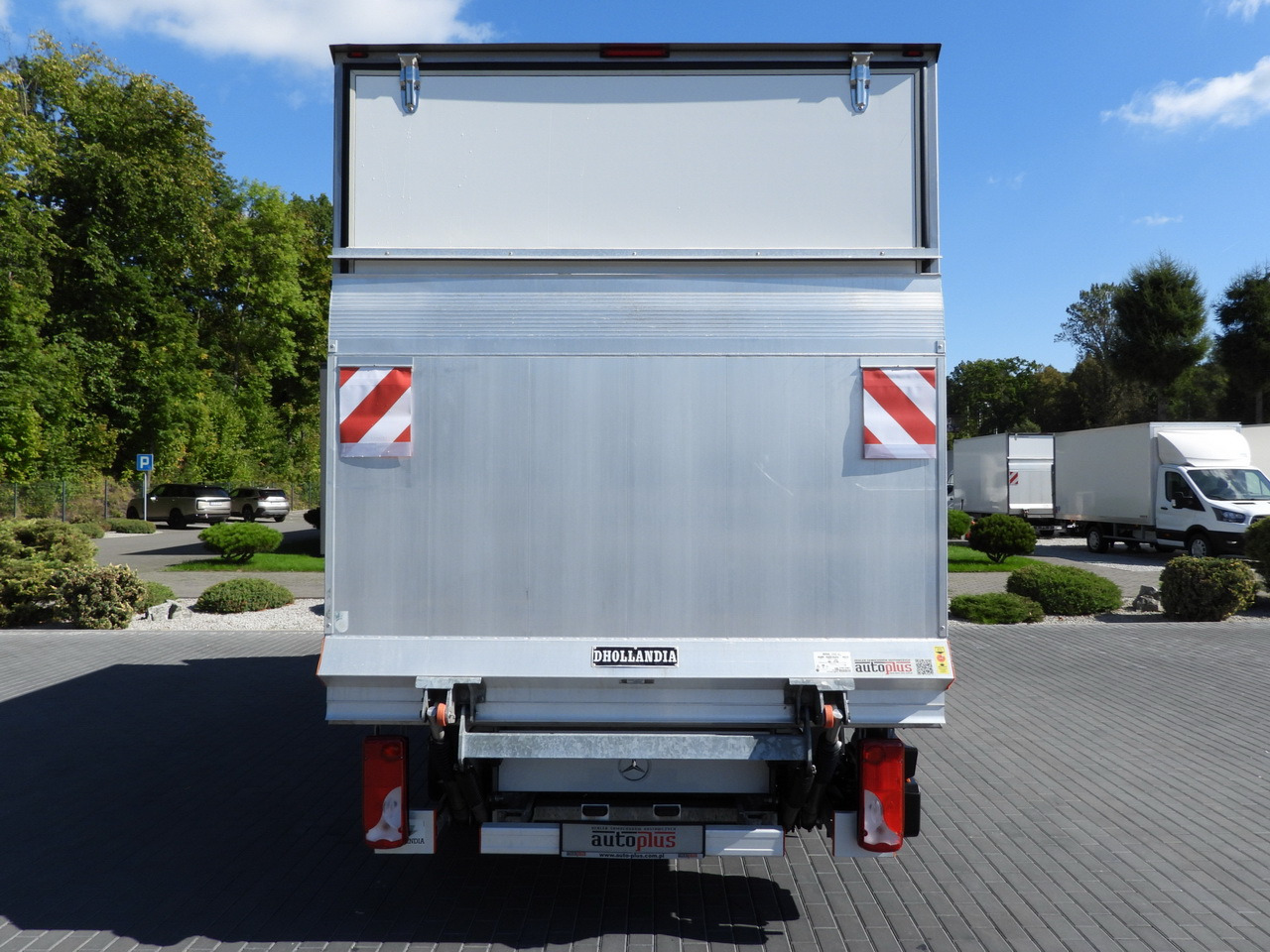 Fourgon grand volume MERCEDES SPRINTER 315 BOX LIFT 8 PALLETS AIR CONDITIONING 150HP: photos 10 Fourgon grand volume MERCEDES SPRINTER 315 BOX LIFT 8 PALLETS AIR CONDITIONING 150HP: photos 10