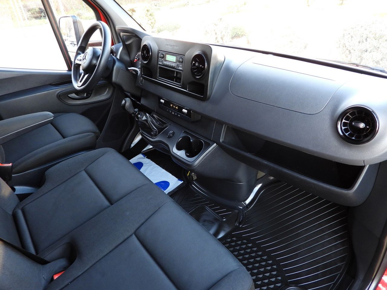 MERCEDES SPRINTER 316 TARPAULIN LIFT 8 PALLETS WEBASTO CRUISE CONTROL AIR CONDITIONING 160HP — crédit-bail MERCEDES SPRINTER 316 TARPAULIN LIFT 8 PALLETS WEBASTO CRUISE CONTROL AIR CONDITIONING 160HP: photos 42 MERCEDES SPRINTER 316 TARPAULIN LIFT 8 PALLETS WEBASTO CRUISE CONTROL AIR CONDITIONING 160HP — crédit-bail MERCEDES SPRINTER 316 TARPAULIN LIFT 8 PALLETS WEBASTO CRUISE CONTROL AIR CONDITIONING 160HP: photos 42