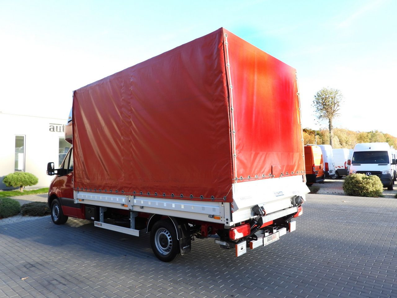 MERCEDES SPRINTER 316 TARPAULIN LIFT 8 PALLETS WEBASTO CRUISE CONTROL AIR CONDITIONING 160HP — crédit-bail MERCEDES SPRINTER 316 TARPAULIN LIFT 8 PALLETS WEBASTO CRUISE CONTROL AIR CONDITIONING 160HP: photos 10 MERCEDES SPRINTER 316 TARPAULIN LIFT 8 PALLETS WEBASTO CRUISE CONTROL AIR CONDITIONING 160HP — crédit-bail MERCEDES SPRINTER 316 TARPAULIN LIFT 8 PALLETS WEBASTO CRUISE CONTROL AIR CONDITIONING 160HP: photos 10