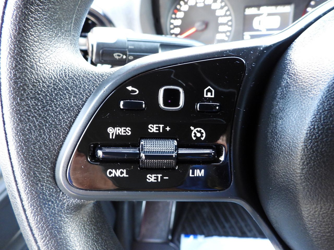 MERCEDES SPRINTER 316 TARPAULIN LIFT 8 PALLETS WEBASTO CRUISE CONTROL AIR CONDITIONING 160HP — crédit-bail MERCEDES SPRINTER 316 TARPAULIN LIFT 8 PALLETS WEBASTO CRUISE CONTROL AIR CONDITIONING 160HP: photos 35 MERCEDES SPRINTER 316 TARPAULIN LIFT 8 PALLETS WEBASTO CRUISE CONTROL AIR CONDITIONING 160HP — crédit-bail MERCEDES SPRINTER 316 TARPAULIN LIFT 8 PALLETS WEBASTO CRUISE CONTROL AIR CONDITIONING 160HP: photos 35