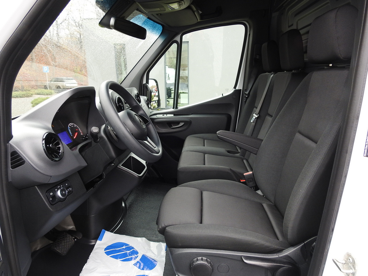 Fourgon utilitaire, Utilitaire électrique neuf MERCEDES eSprinter NEW ELECTRIC VAN AUTOMATIC TRANSMISSION  GUARANTEE  95HP: photos 24