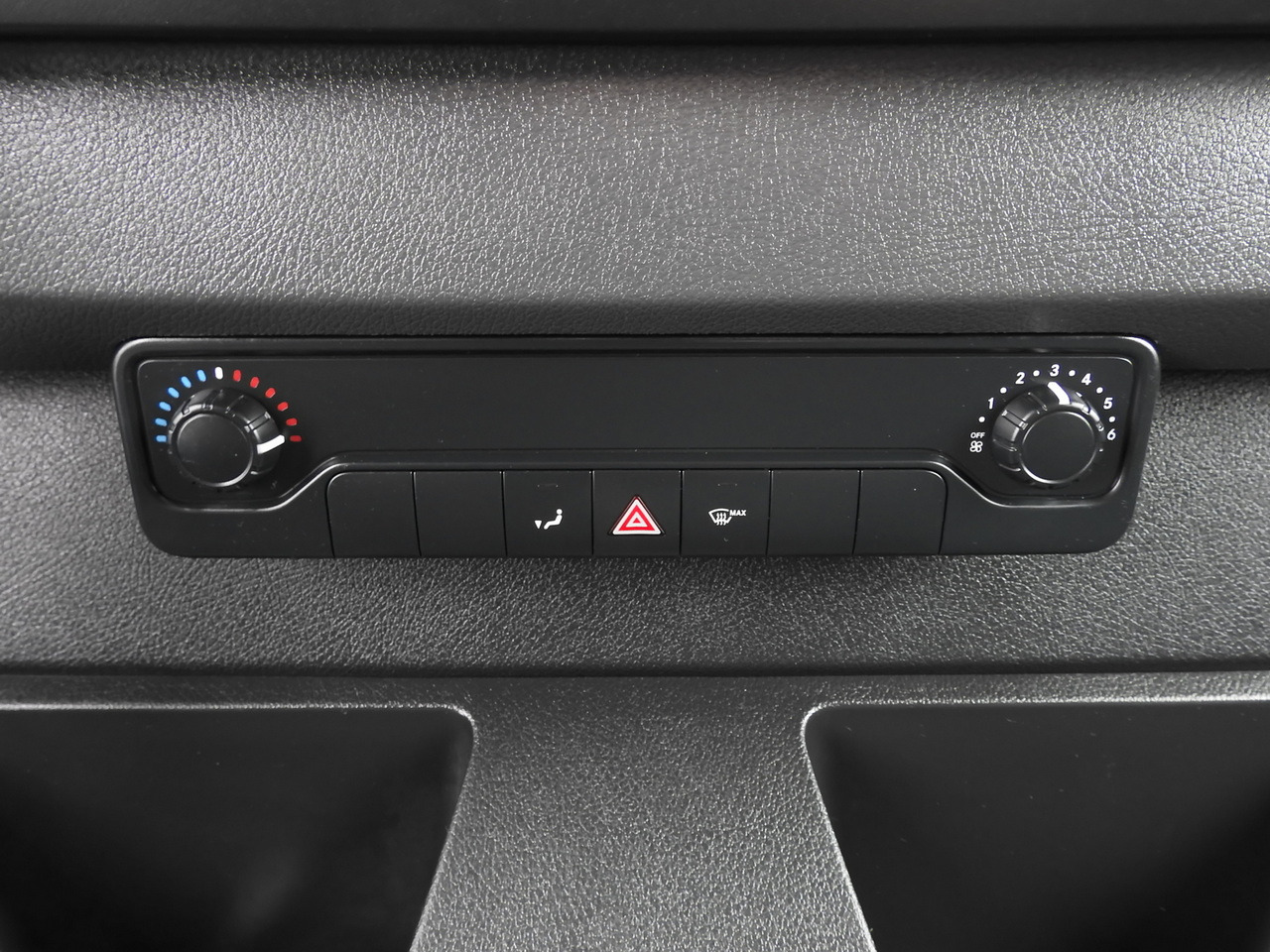 Fourgon utilitaire, Utilitaire électrique neuf MERCEDES eSprinter NEW ELECTRIC VAN AUTOMATIC TRANSMISSION  GUARANTEE  95HP: photos 34