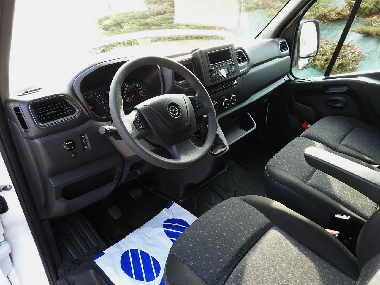 OPEL MOVANO - Utilitaire rideaux coulissants (PLSC): photos 2 OPEL MOVANO - Utilitaire rideaux coulissants (PLSC): photos 2