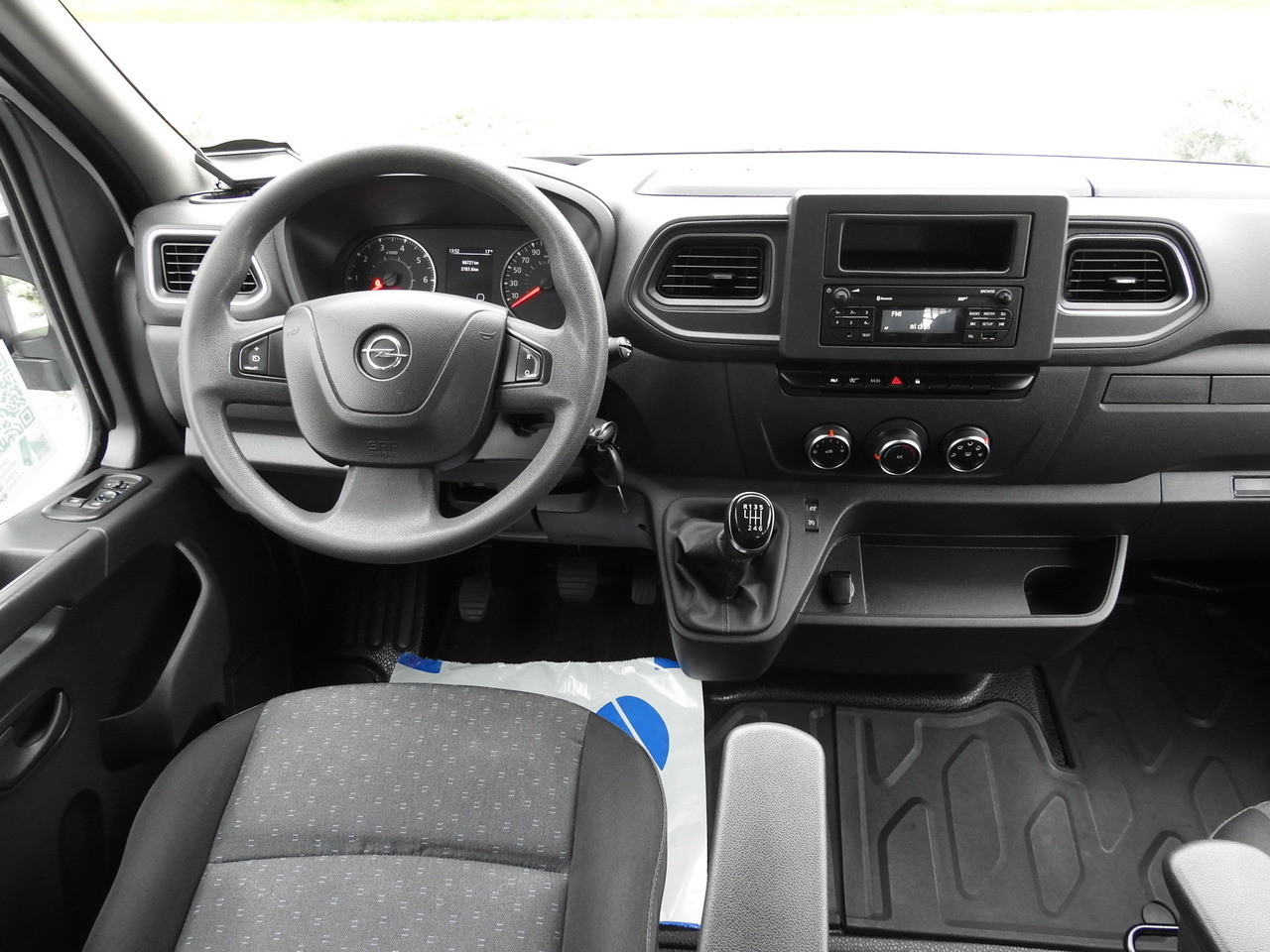 OPEL MOVANO — crédit-bail OPEL MOVANO: photos 30 OPEL MOVANO — crédit-bail OPEL MOVANO: photos 30