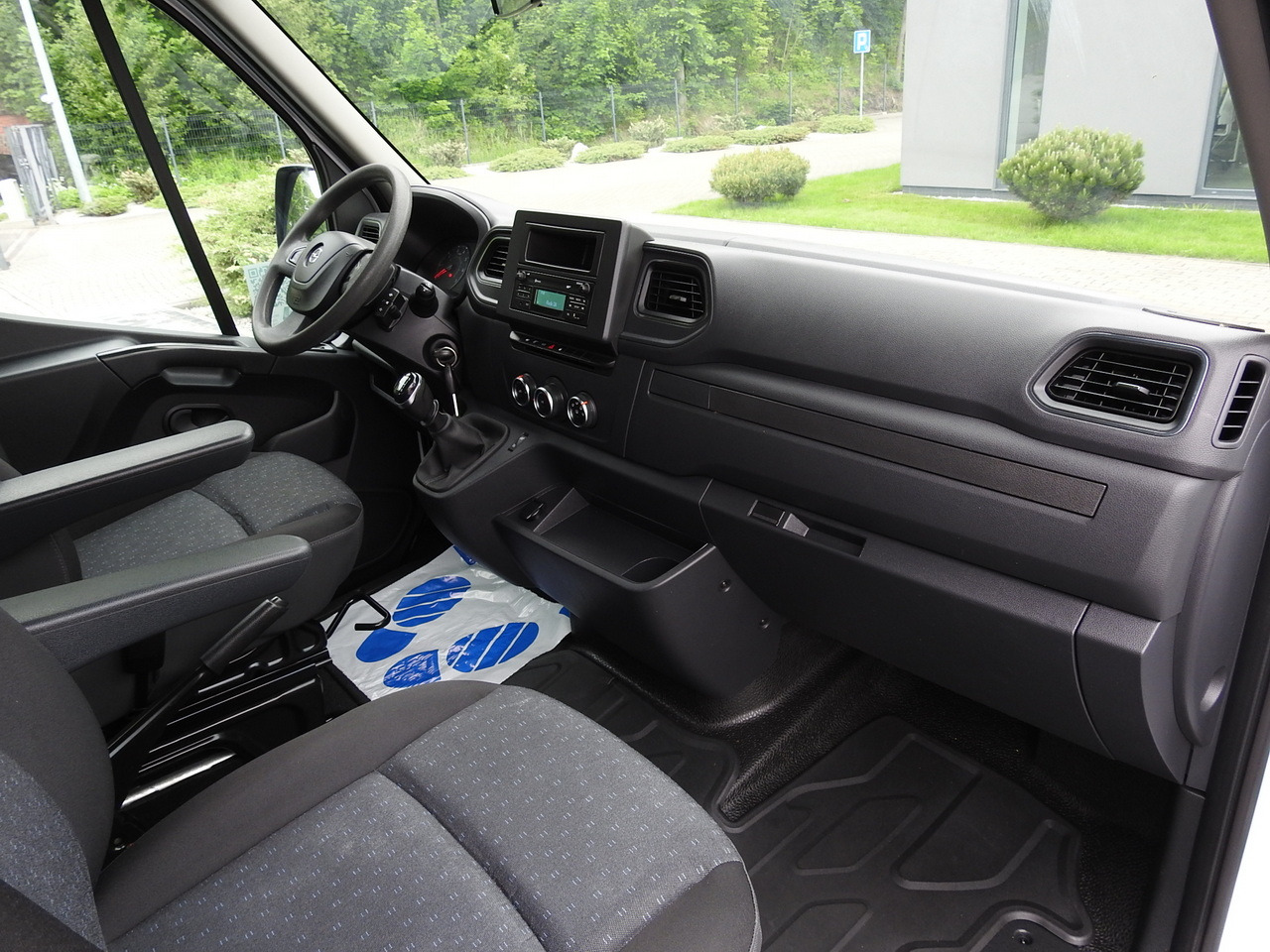 OPEL MOVANO — crédit-bail OPEL MOVANO: photos 36 OPEL MOVANO — crédit-bail OPEL MOVANO: photos 36