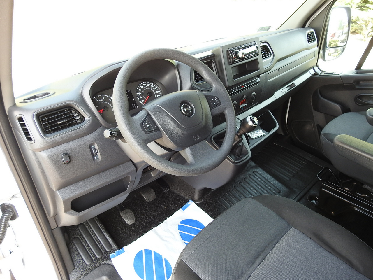 OPEL MOVANO TARPAULIN 8 PALLETS WEBASTO CRUISE CONTROL AIR CONDITIONING LED LIGHTS PNEUMATICS 165HP - Utilitaire rideaux coulissants (PLSC): photos 2 OPEL MOVANO TARPAULIN 8 PALLETS WEBASTO CRUISE CONTROL AIR CONDITIONING LED LIGHTS PNEUMATICS 165HP - Utilitaire rideaux coulissants (PLSC): photos 2
