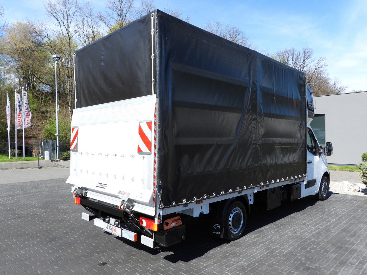 OPEL MOVANO  TARPAULIN LIFT 9 PALLETS WEBASTO CRUISE CONTROL LED LIGHTS PNEUMATICS AIR CONDITIONING  165HP - Utilitaire rideaux coulissants (PLSC): photos 3 OPEL MOVANO  TARPAULIN LIFT 9 PALLETS WEBASTO CRUISE CONTROL LED LIGHTS PNEUMATICS AIR CONDITIONING  165HP - Utilitaire rideaux coulissants (PLSC): photos 3