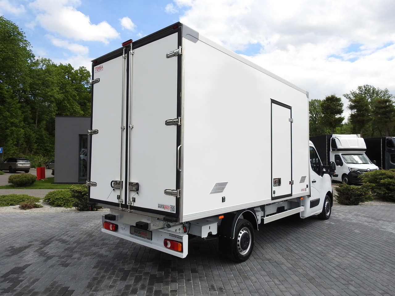 RENAULT MASTER NEW REGRIGERATOR BOX -10*C 8 PALLETS CRUISE CONTROL AIR CONDITIONING LED LIGHTS GUARANTEE 165HP - Utilitaire frigorifique: photos 3 RENAULT MASTER NEW REGRIGERATOR BOX -10*C 8 PALLETS CRUISE CONTROL AIR CONDITIONING LED LIGHTS GUARANTEE 165HP - Utilitaire frigorifique: photos 3
