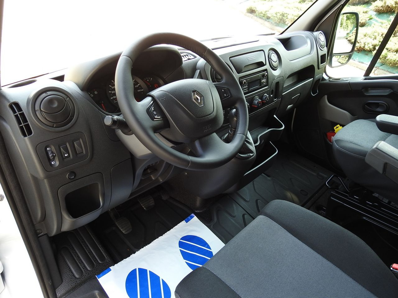 RENAULT MASTER - Utilitaire rideaux coulissants (PLSC): photos 2 RENAULT MASTER - Utilitaire rideaux coulissants (PLSC): photos 2