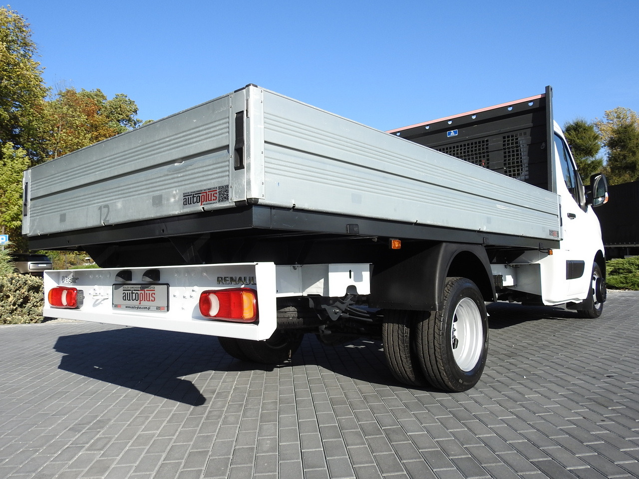 Utilitaire plateau RENAULT MASTER STAKE BODY CRUISE CONTROL AIR CONDITIONING LED LIGHTS TWIN WHEELS  130HP: photos 19