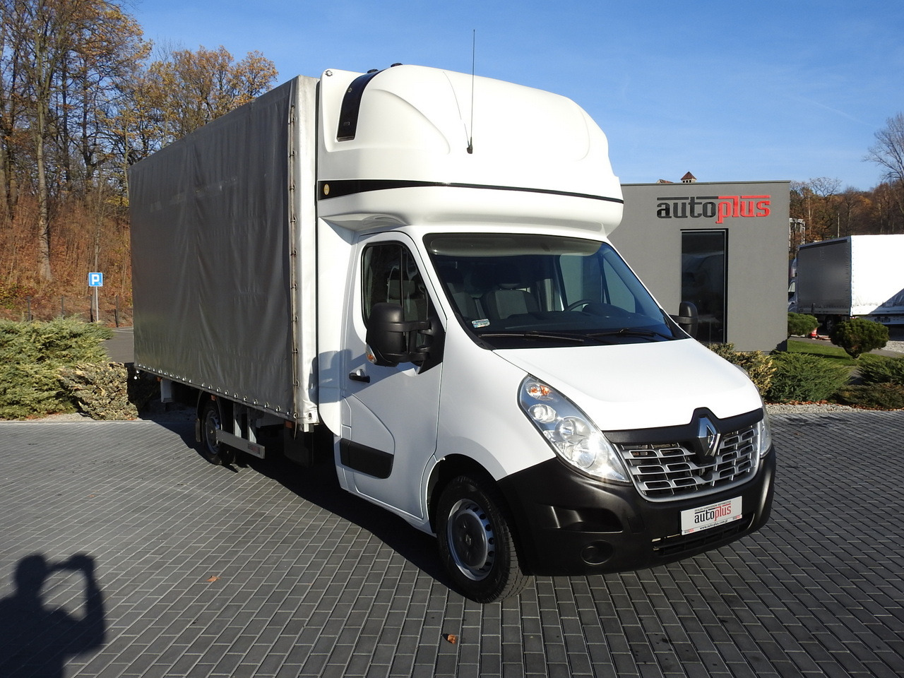 RENAULT MASTER TARPAULIN 10 PALLETS CRUISE CONTROL AIR CONDITIONING PNEUMATICS 170HP - Utilitaire rideaux coulissants (PLSC): photos 4 RENAULT MASTER TARPAULIN 10 PALLETS CRUISE CONTROL AIR CONDITIONING PNEUMATICS 170HP - Utilitaire rideaux coulissants (PLSC): photos 4