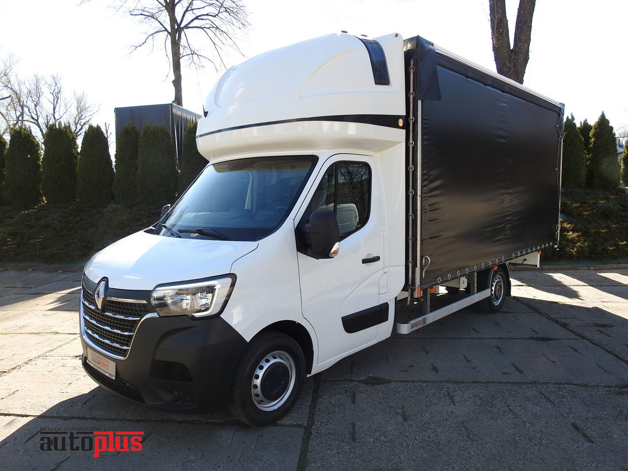 RENAULT MASTER TARPAULIN 10 PALLETS WEBASTO CRUISE CONTROL AIR CONDITIONING LED LIGHTS  165HP - Utilitaire rideaux coulissants (PLSC): photos 1 RENAULT MASTER TARPAULIN 10 PALLETS WEBASTO CRUISE CONTROL AIR CONDITIONING LED LIGHTS  165HP - Utilitaire rideaux coulissants (PLSC): photos 1