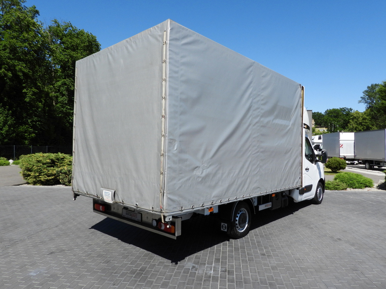 RENAULT MASTER TARPAULIN 10 PALLETS WEBASTO CRUISE CONTROL LED LIGHTS PNEUMATICS AIR CONDITIONING 165HP - Utilitaire rideaux coulissants (PLSC): photos 3 RENAULT MASTER TARPAULIN 10 PALLETS WEBASTO CRUISE CONTROL LED LIGHTS PNEUMATICS AIR CONDITIONING 165HP - Utilitaire rideaux coulissants (PLSC): photos 3
