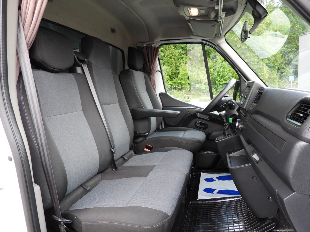 Utilitaire rideaux coulissants (PLSC) RENAULT MASTER TARPAULIN 10 PALLETS WEBASTO CRUISE CONTROL LED LIGHTS PNEUMATICS AIR CONDITIONING  165HP: photos 37