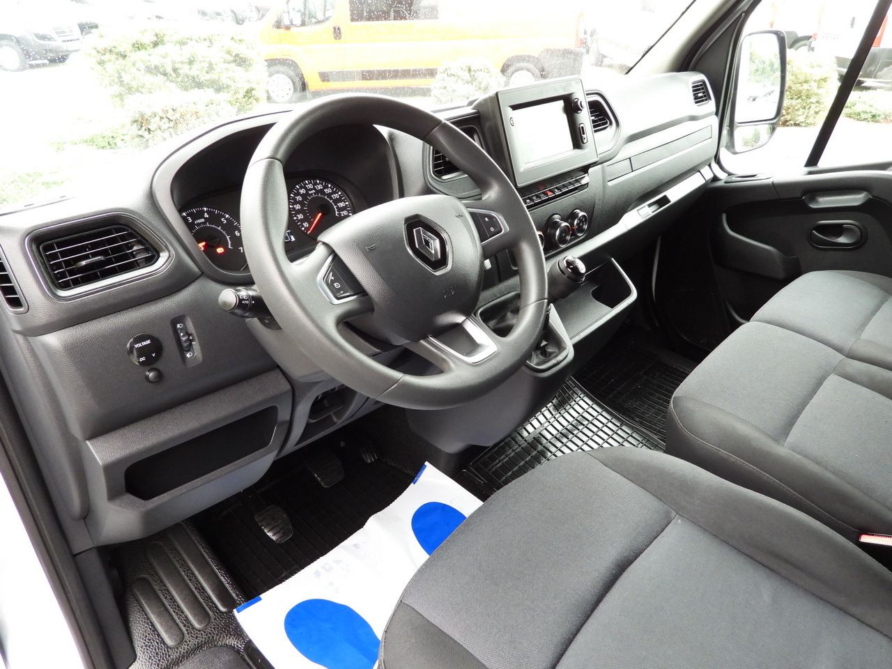 RENAULT MASTER TARPAULIN 12 PALLETS WEBASTO CRUISE CONTROL NAVIGATION LED LIGHTS PNEUMATICS AIR CONDITIONING 165HP - Utilitaire rideaux coulissants (PLSC): photos 2 RENAULT MASTER TARPAULIN 12 PALLETS WEBASTO CRUISE CONTROL NAVIGATION LED LIGHTS PNEUMATICS AIR CONDITIONING 165HP - Utilitaire rideaux coulissants (PLSC): photos 2