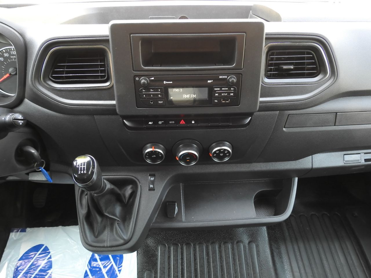 Utilitaire rideaux coulissants (PLSC) RENAULT MASTER  TARPAULIN 8 PALLETS WEBASTO CRUISE CONTROL LED LIGHTS PNEUMATICS  165HP: photos 30
