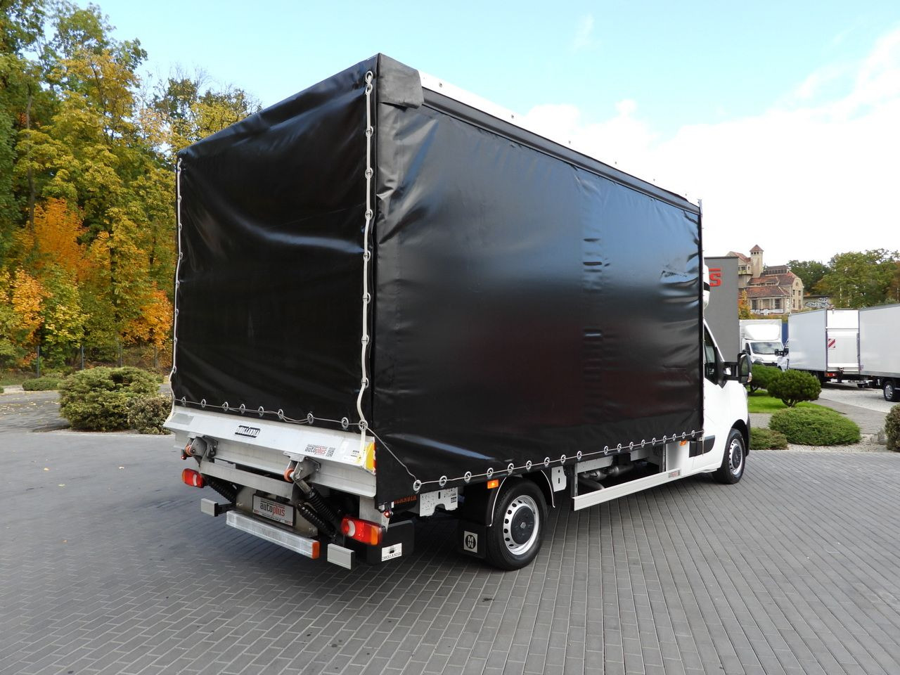 RENAULT MASTER TARPAULIN LIFT 10 PALLETS CRUISE CONTROL LED LIGHTS AIR CONDITIONING 165HP - Utilitaire rideaux coulissants (PLSC): photos 3 RENAULT MASTER TARPAULIN LIFT 10 PALLETS CRUISE CONTROL LED LIGHTS AIR CONDITIONING 165HP - Utilitaire rideaux coulissants (PLSC): photos 3