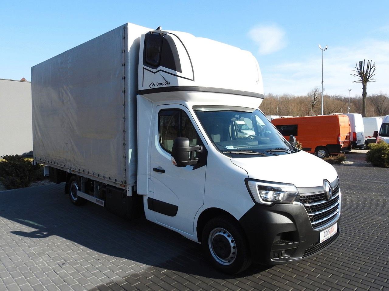 Renault MASTER PRITSCHE PLANE 10 PALETTEN WEBASTO - Utilitaire rideaux coulissants (PLSC): photos 4 Renault MASTER PRITSCHE PLANE 10 PALETTEN WEBASTO - Utilitaire rideaux coulissants (PLSC): photos 4