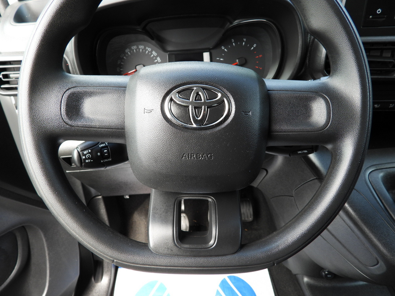 TOYOTA PROACE CITY  REFRIGERATOR VAN -15*C POWER SUPPLY 230V CRUISE CONTROL AIR CONDITIONING  100HP — crédit-bail TOYOTA PROACE CITY  REFRIGERATOR VAN -15*C POWER SUPPLY 230V CRUISE CONTROL AIR CONDITIONING  100HP: photos 33