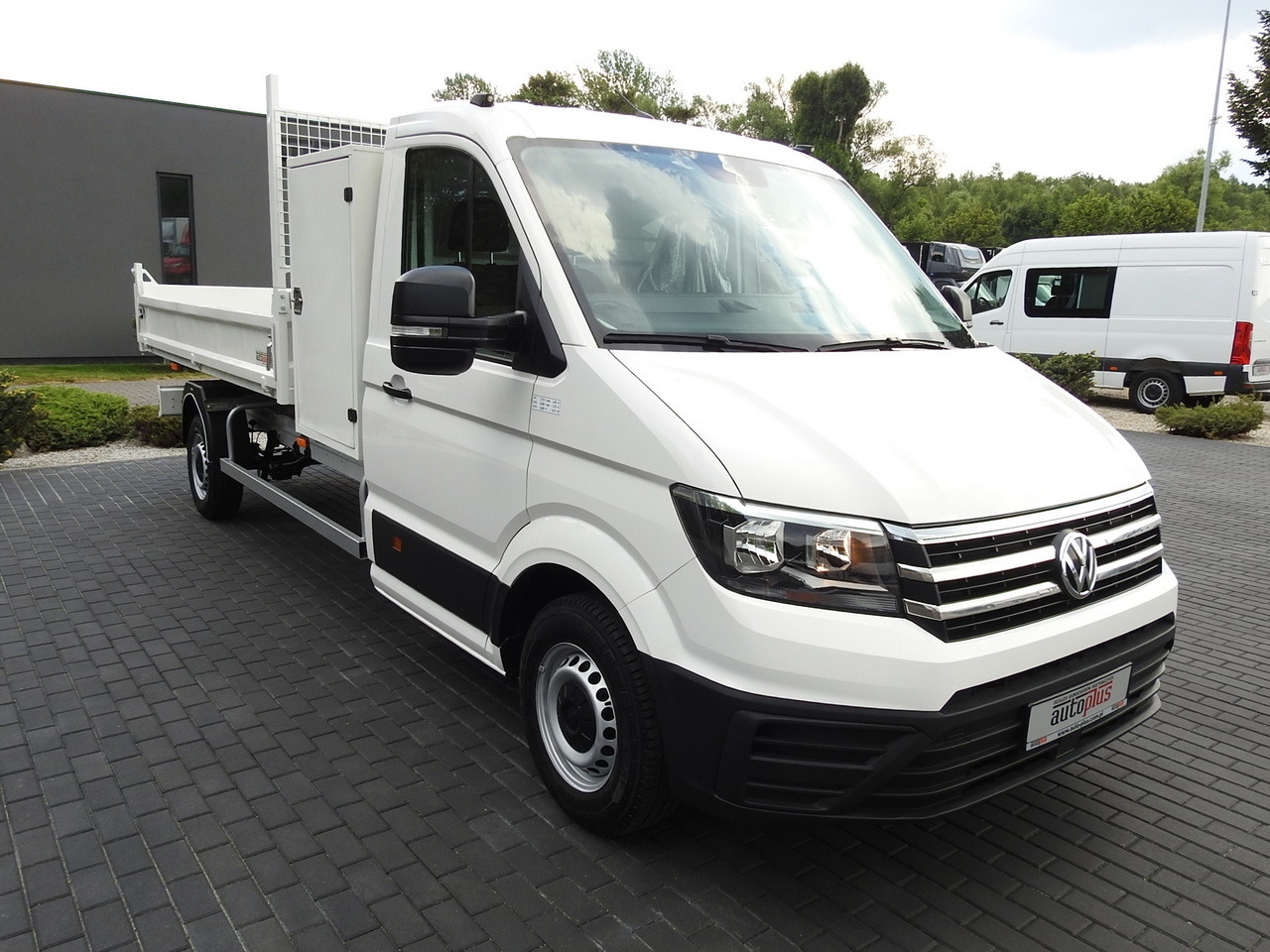 VOLKSWAGEN CRAFTER TIPPER CRUISE CONTROL 100HP - Utilitaire benne: photos 4 VOLKSWAGEN CRAFTER TIPPER CRUISE CONTROL 100HP - Utilitaire benne: photos 4