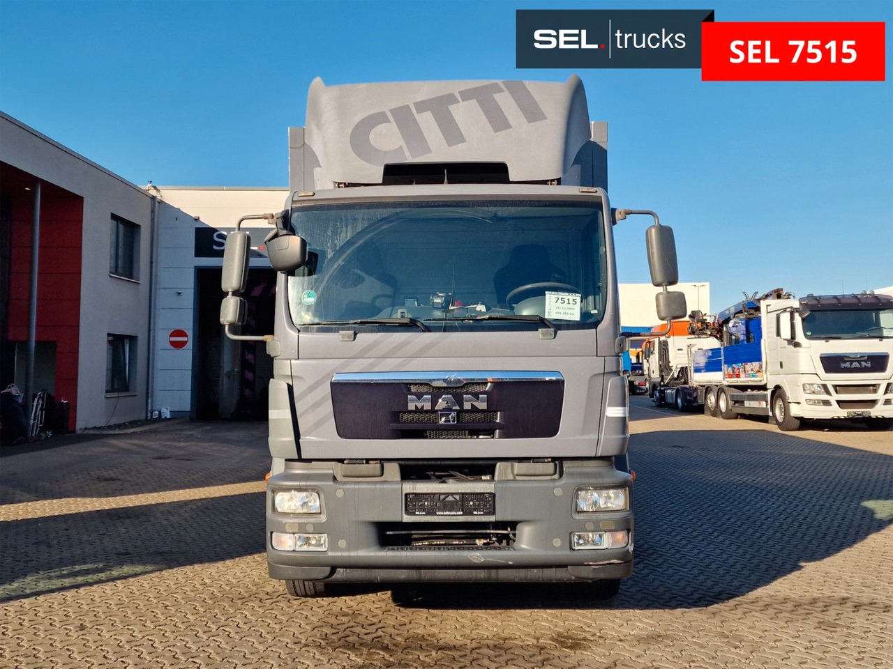 MAN TGM 18.290 4X2 LL / Ladebordwand / 2 Tanks - Camion frigorifique: photos 2 MAN TGM 18.290 4X2 LL / Ladebordwand / 2 Tanks - Camion frigorifique: photos 2