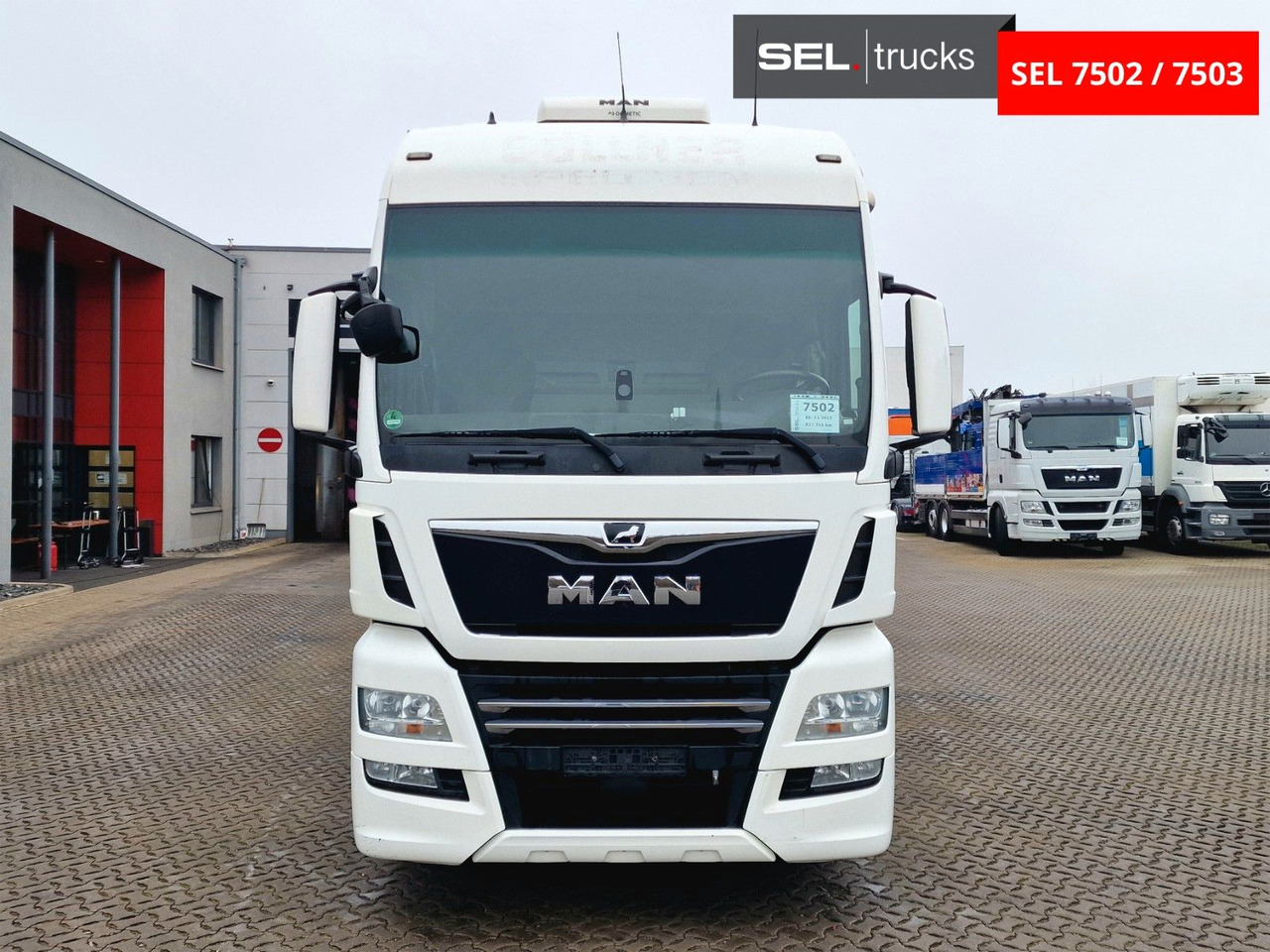 MAN TGX 18.470 4X2 LL/Intarder/Aluklap./Durchlade/6D - Camion à rideaux coulissants: photos 2 MAN TGX 18.470 4X2 LL/Intarder/Aluklap./Durchlade/6D - Camion à rideaux coulissants: photos 2