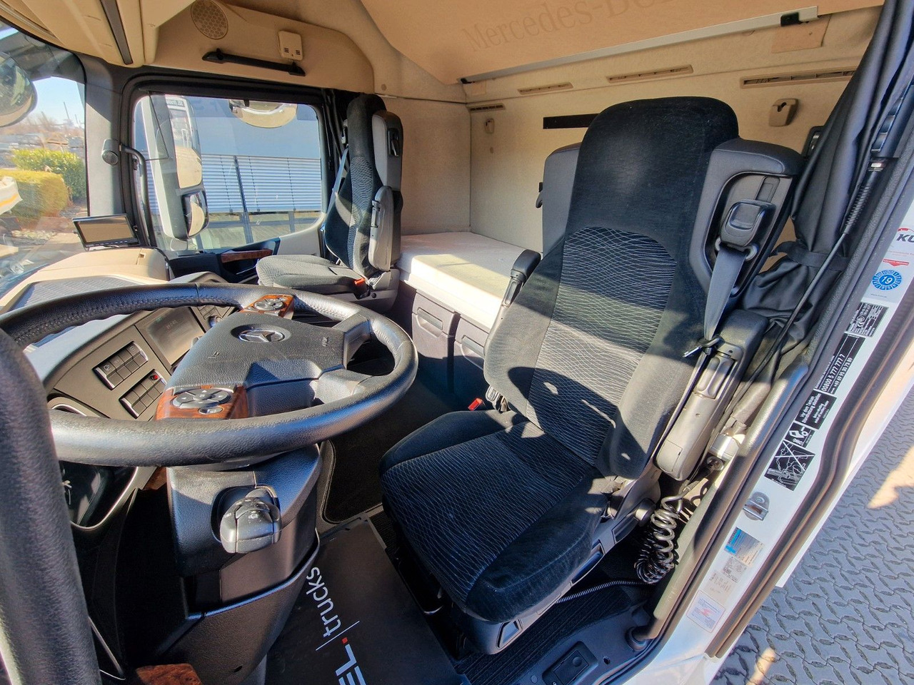 Camion fourgon Mercedes-Benz Actros 2643 / Retarder / Ldbw / Lenkachse /: photos 18