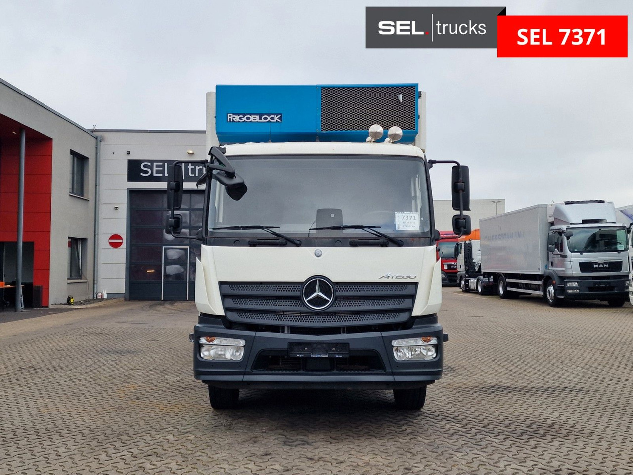 Mercedes-Benz Atego 1530 / Ladebordwand / Frigoblock FK25L - Camion frigorifique: photos 2 Mercedes-Benz Atego 1530 / Ladebordwand / Frigoblock FK25L - Camion frigorifique: photos 2