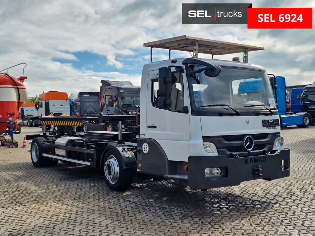 Mercedes-Benz KAMAG WBH 25 / Wiesel Umsetzer Sattelplatte - Camion porte-conteneur/ Caisse mobile: photos 3 Mercedes-Benz KAMAG WBH 25 / Wiesel Umsetzer Sattelplatte - Camion porte-conteneur/ Caisse mobile: photos 3