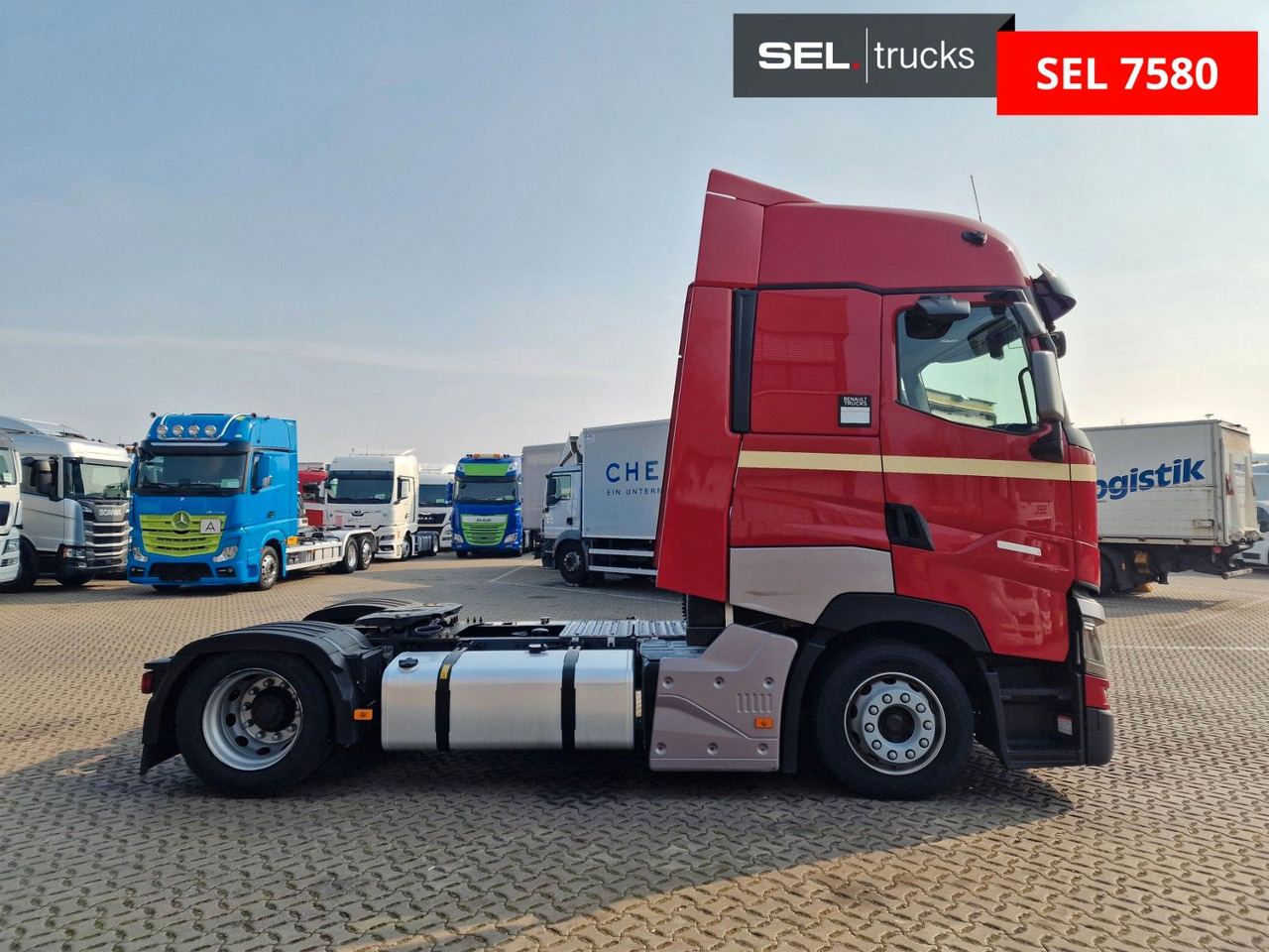 Renault T 520 High / 2 Tanks / Standklima / 6E - Tracteur routier: photos 4 Renault T 520 High / 2 Tanks / Standklima / 6E - Tracteur routier: photos 4