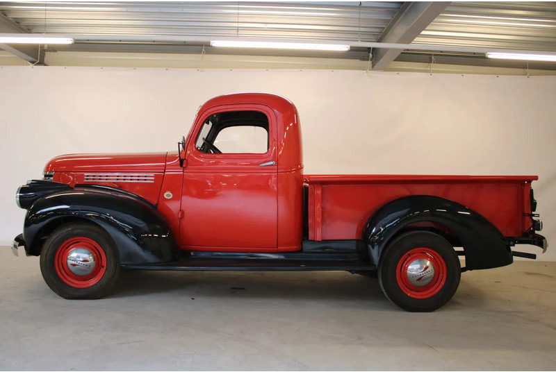 Chevrolet Pick Up Deluxe - Pick-up: photos 3 Chevrolet Pick Up Deluxe - Pick-up: photos 3