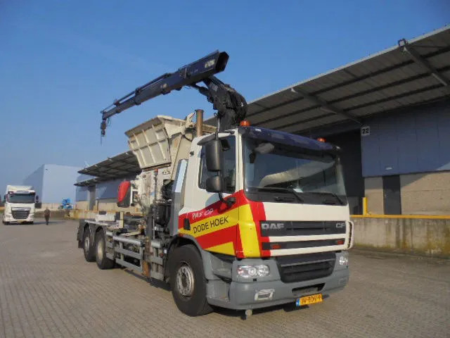 DAF CF 310 EEV 6X2 NL KENTEKEN - Camion grue: photos 3 DAF CF 310 EEV 6X2 NL KENTEKEN - Camion grue: photos 3