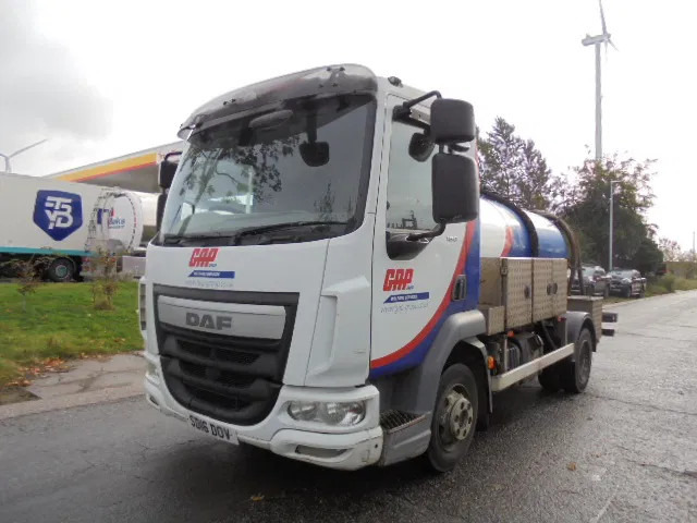 DAF LF 180 FA - Camion vidangeur: photos 1 DAF LF 180 FA - Camion vidangeur: photos 1