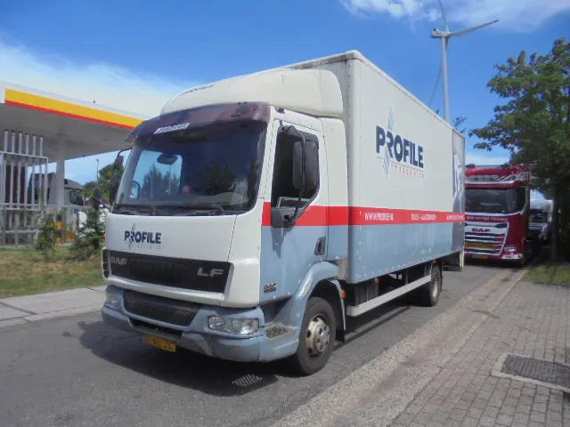 DAF LF 45 150 NL TRUCK SERVICE TRUCK SERVICE TRUCK MET COMPRESSOR - Camion fourgon: photos 1 DAF LF 45 150 NL TRUCK SERVICE TRUCK SERVICE TRUCK MET COMPRESSOR - Camion fourgon: photos 1