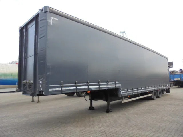 Fruehauf ONCZ 30-218 A - Semi-remorque surbaissé: photos 1 Fruehauf ONCZ 30-218 A - Semi-remorque surbaissé: photos 1