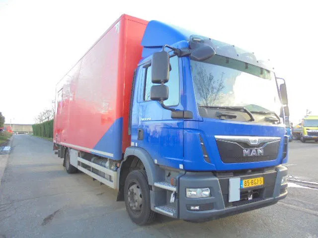 MAN TGM 12-250 NL TRUCK - Camion fourgon: photos 3 MAN TGM 12-250 NL TRUCK - Camion fourgon: photos 3