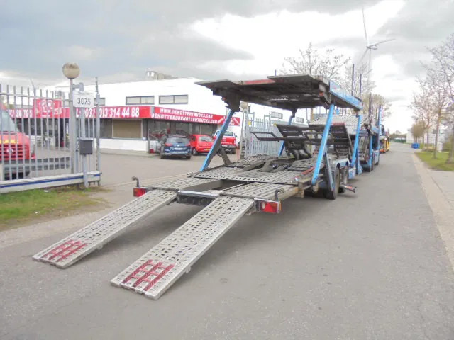 MAN TGS 24.440 + RETARDER - Camion porte-voitures: photos 4 MAN TGS 24.440 + RETARDER - Camion porte-voitures: photos 4