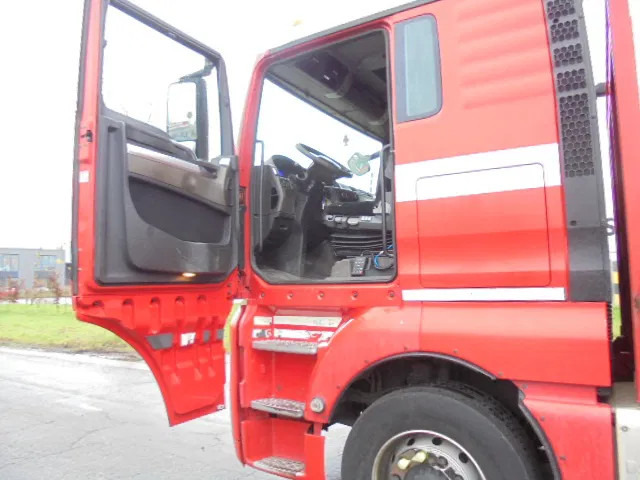 Camion plateau MAN TGX 26.440 6X2 GESTUURDE AS: photos 11