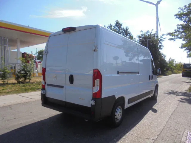 Opel Movano L3H2 2.2L BLUE HDI 140 - Fourgon utilitaire: photos 4 Opel Movano L3H2 2.2L BLUE HDI 140 - Fourgon utilitaire: photos 4