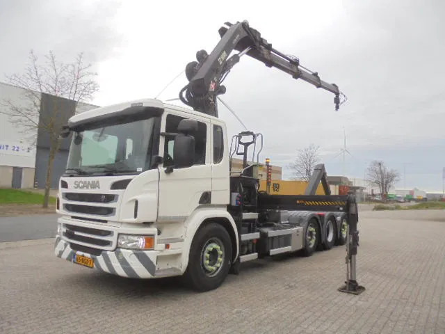Scania P370 8X2 HAAK + KRAAN NL TRUCK LOW KM - Camion ampliroll, Camion grue: photos 1 Scania P370 8X2 HAAK + KRAAN NL TRUCK LOW KM - Camion ampliroll, Camion grue: photos 1