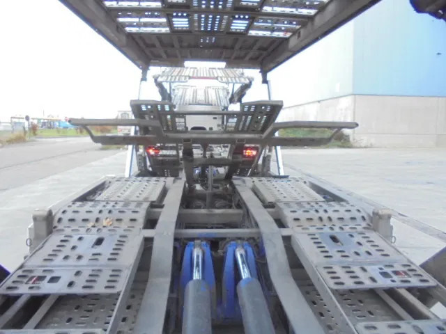 Scania P410 METAGO SUPERTRANS - Camion porte-voitures: photos 5 Scania P410 METAGO SUPERTRANS - Camion porte-voitures: photos 5